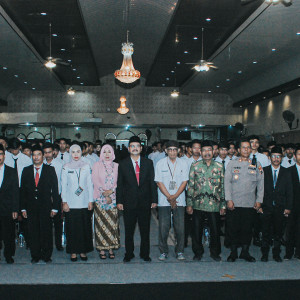LULUSKAN 221 SISWA SMEKDA LAKSANAKAN SIDANG TERBUKA PURNA SISWA 2024 DI GEDUNG PKPRI SAMPANG